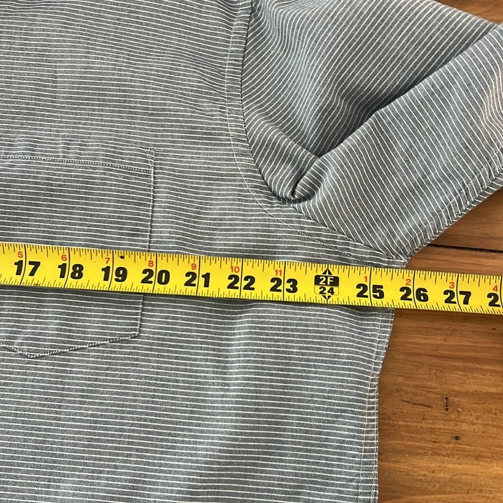 Banana Republic button down shirt size XL